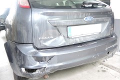 ford-focus-siniestrado-carroceria-larrea-2016