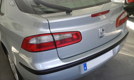 renault_laguna_carrocerias_larrea_zalbidar_despues